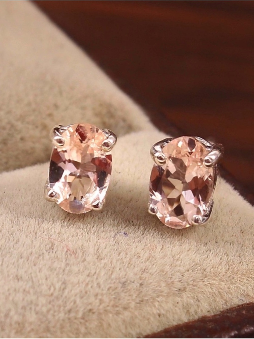 Farah Jewelry Peach-Pink Oval Morganite Stud Earrings